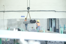 Stainless Steel ERW Pipe Handeling Stainless Steel ERW Pipe Handeling